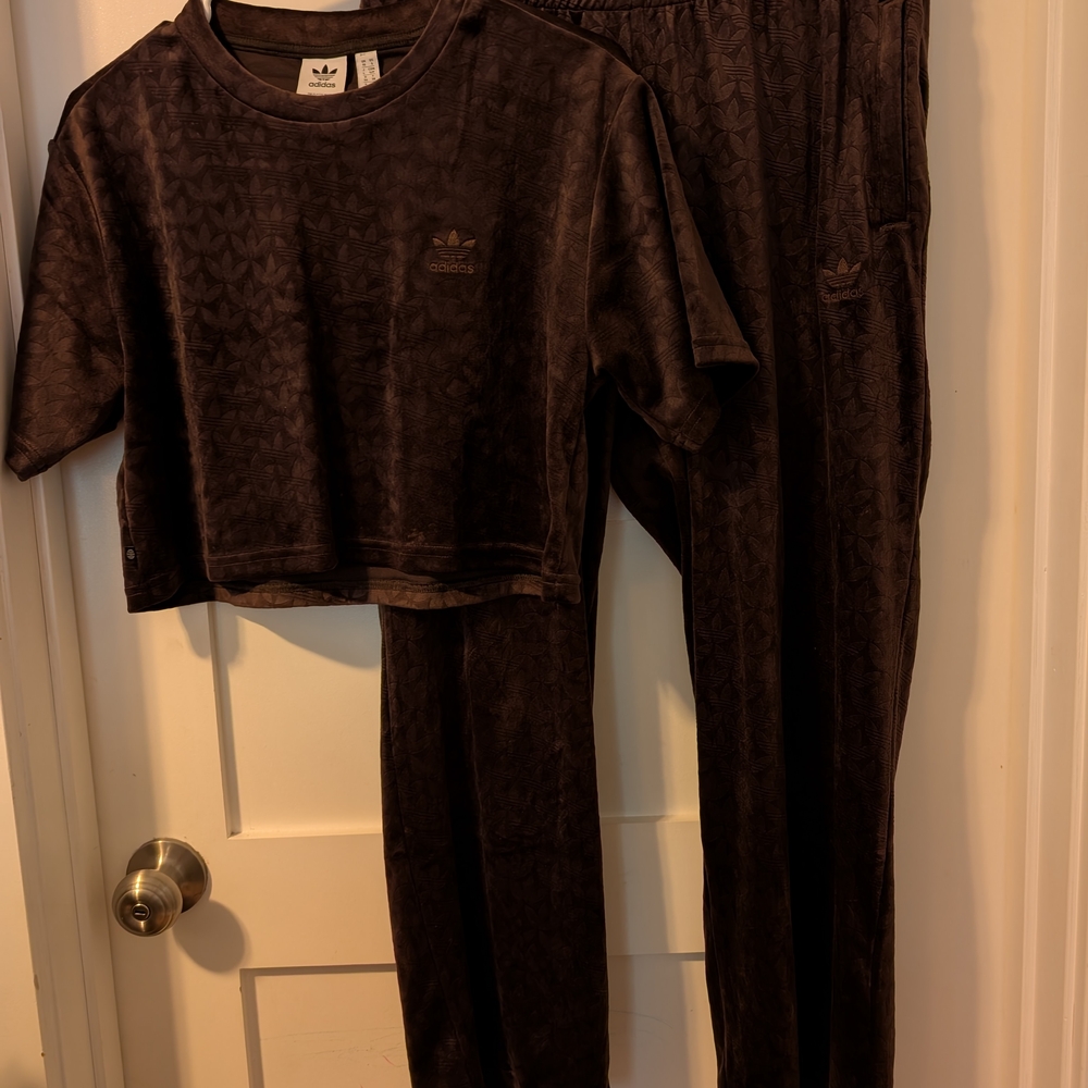 Adidas Women's Velour Set New